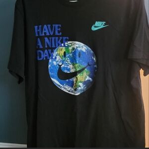 Men's XL Nike Tshirt